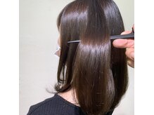 レインボートライブドゥヘアアンドネイル(rainbow tribe deux HAIR&NAIL)の雰囲気（縮毛矯正や髪質改善、美髪メニューが豊富です！）