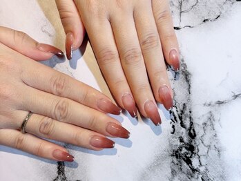 ダブルナイン ネイル(DOUBLE NINE NAIL)の写真/《ネイル初心者さんにもオススメ》デザインが決まっていなくても◎予算やご希望に合わせてご提案します★