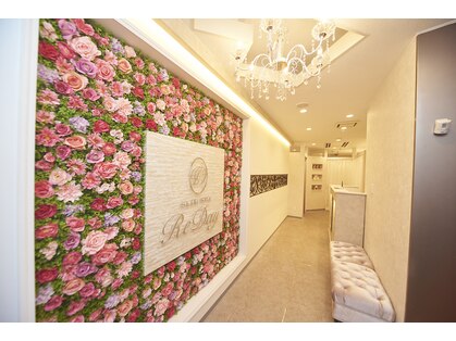 スリムスパレディ 池袋東口店の写真