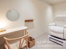 アンドモア ラッシュアンドブロウ ラウンジ(and MORE Lash&Brow lounge)