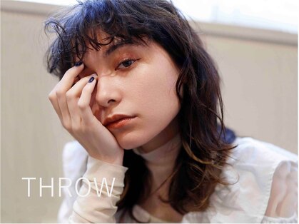 スロウヌーヴ(THROW neuve)の写真